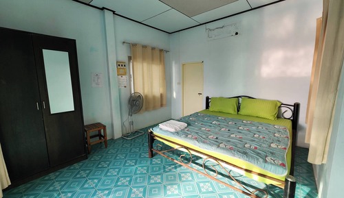 Spacious King Fan Bungalow B