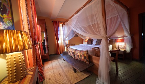 Luxury Suite, 1 Queen Bed with Sofa bed, Valley View