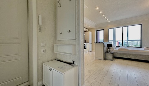 Classic Apartment, Balcony, City View