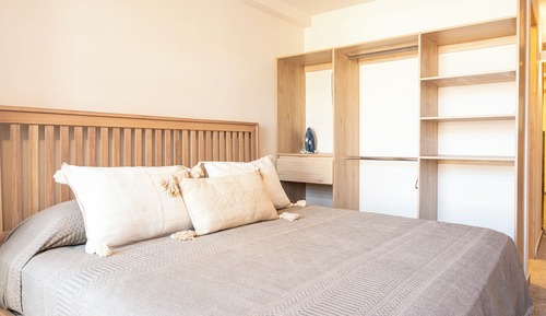 Standard Apartment, 1 King Bed with Sofa bed