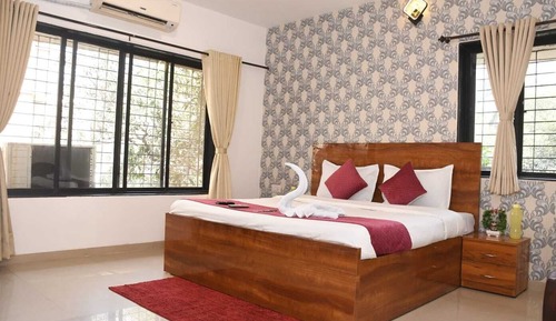 Deluxe Double or Twin Room, City View