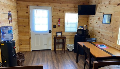 Cabin, 2 Twin Beds, Non Smoking, Mountain View