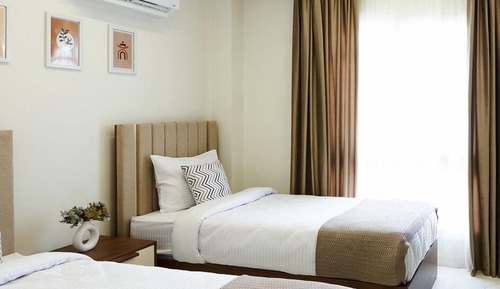 Luxury Apartment, City View