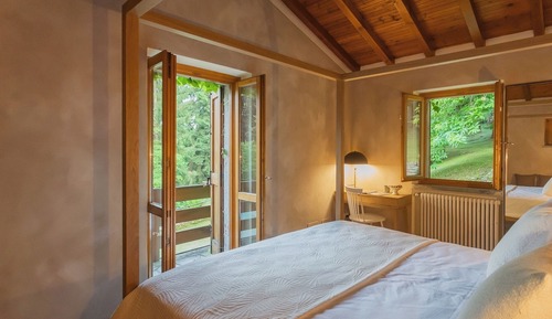 Villa (Multiple Bedrooms)