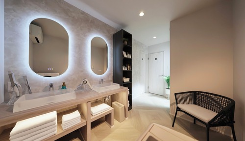 Building D, Non Smoking