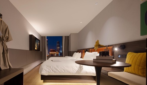 Luxury Twin Room