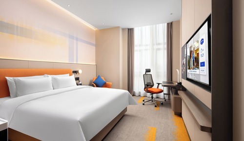 Comfort Single Room, City View