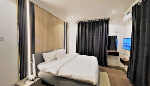 Deluxe Apartment, Balcony, City View