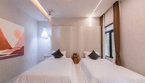 Classic Twin Room, Garden View