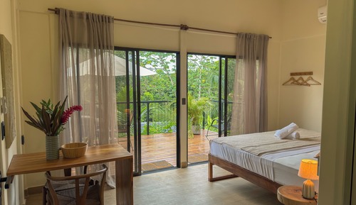 Comfort Bungalow, 1 King Bed, Garden View