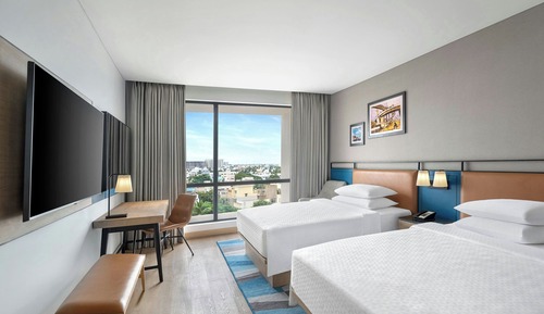 Deluxe Twin Room, 1 Double Bed, Non Smoking, City View