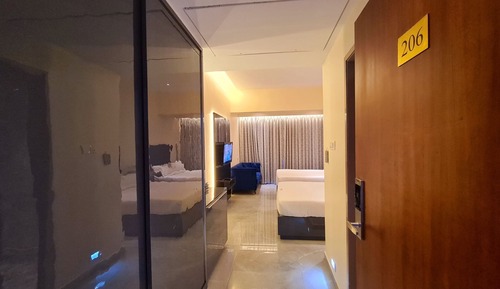 Deluxe Quadruple Room