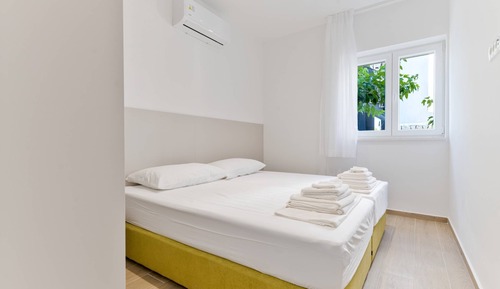 Apartment (Premium Two Bedroom Apartment)