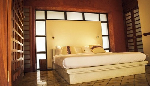 Comfort Villa, Patio, Pool View