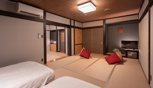[Non-smoking] Japanese-style room with 10 tatami mats + 4.5 tatami mats (Toilet/No bathroom)