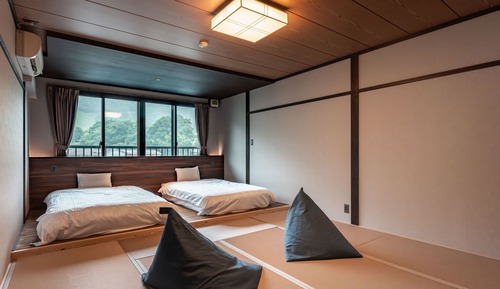 [Non-smoking] Japanese-style room with 8-10 tatami mats (Toilet/No bathroom)