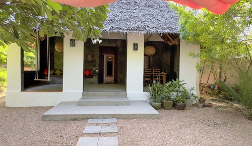 Deluxe House, 2 Bedrooms, Beach View