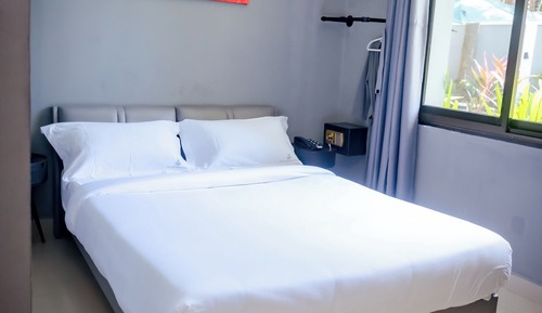 Standard Single Room, Garden View