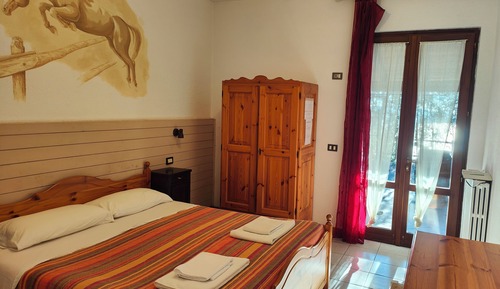 Comfort Room, Lake View