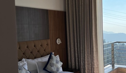 Comfort Double Room, 1 King Bed, Balcony, Mountain View