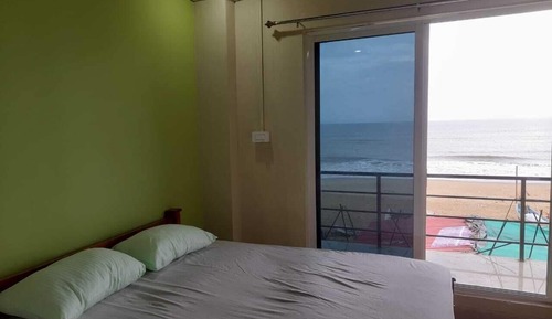 Family Room, Lanai, Beach View