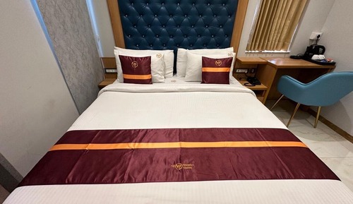 Deluxe Double or Twin Room, Mountain View