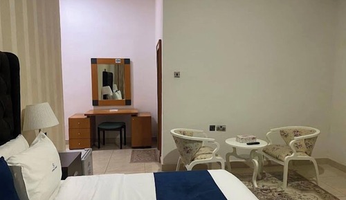 Family Room, Balcony, City View