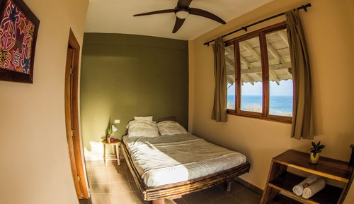 Standard Room, 1 Queen Bed, Beach View