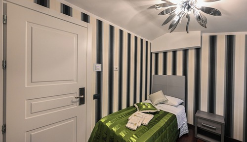 Standard Single Room, Mountain View