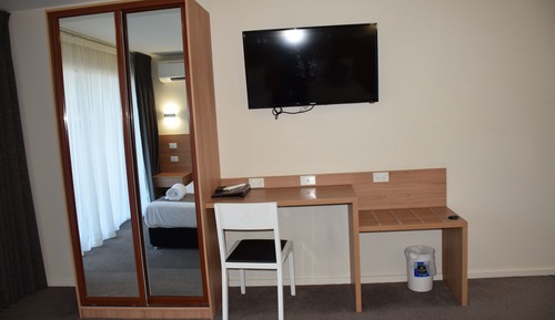 Luxury Double Room, 1 King Bed, Mountain View