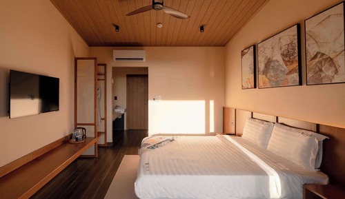 Superior Double Room, Garden View