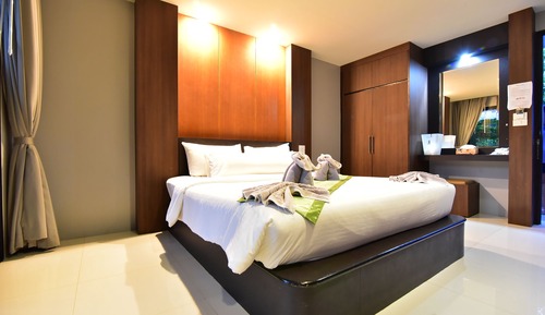 Deluxe Double Room Garden View with Balcony