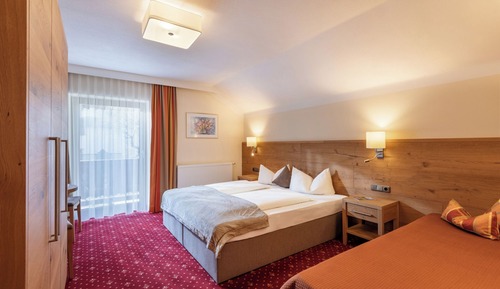 Triple Room, Balcony (Olperer)