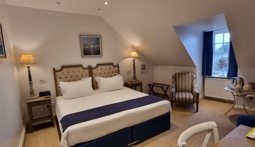 Deluxe Double or Twin Room