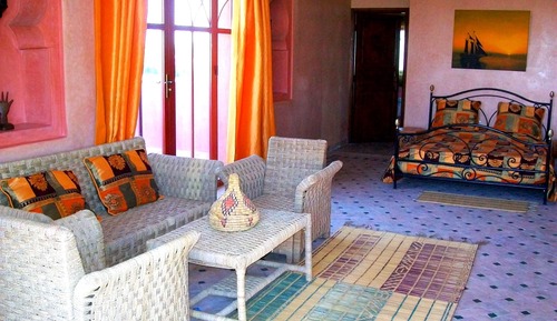 Family Room, Multiple Beds