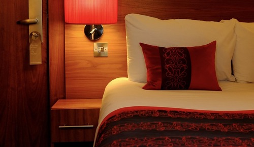 Petite Double Room
