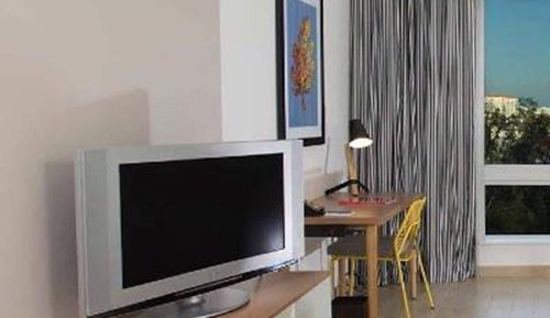 Harbour Premium Balcony - Double Double Adults Only