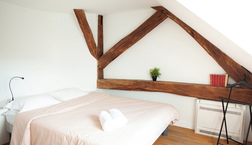 Deluxe Apartment, City View