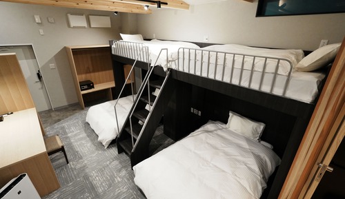 Cottage, Mountain View