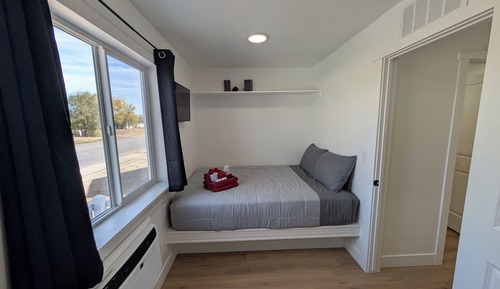 Premier Cabin, Patio