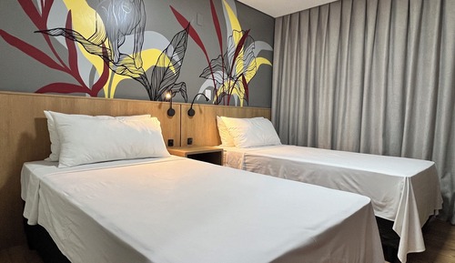 Superior Twin Room, City View