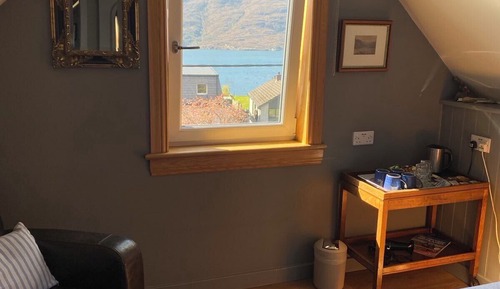 Quadruple Room, Lake View