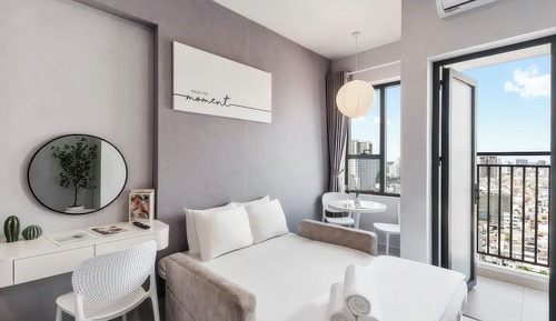 Superior Studio, 1 Queen Bed, Kitchen, City View