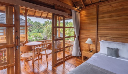 Comfort Duplex, Garden View