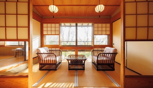 Traditional Suite
