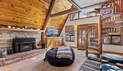 Cabin, Multiple Beds, Balcony, Mountain View (Mescalero Flagstaff)