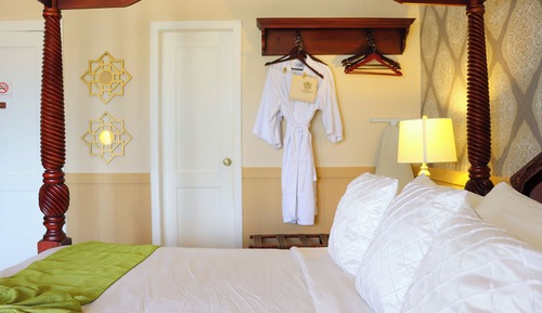 Deluxe Suite, Garden View