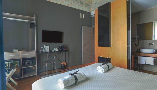 Standard Double or Twin Room, Balcony