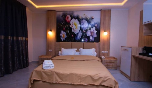 Deluxe Room, Courtyard View