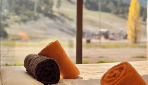 Standard Twin Room, Balcony, Mountain View